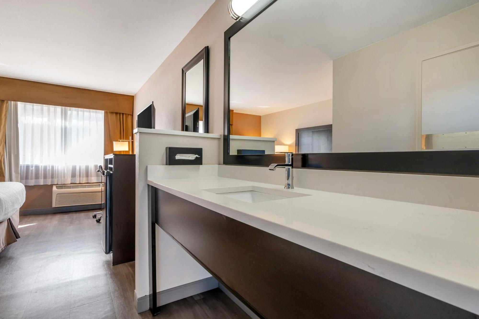 Best Western Inn Of Βανκούβερ Εξωτερικό φωτογραφία